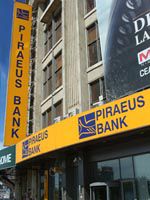 Piraeus Bank a ieftinit dobanzile la creditele in lei cu 3,4%