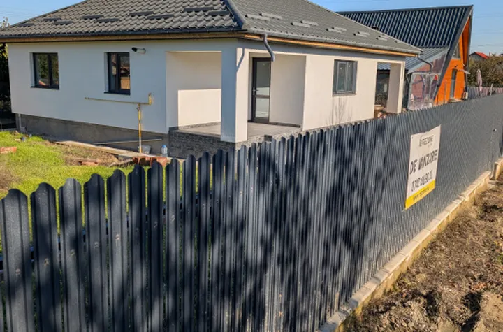 Casă - 3 camere de vanzare BACAU - Bacau anunturi imobiliare Bacau