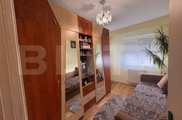 Apartament 3 camere de vanzare VASILE AARON - Sibiu anunturi imobiliare Sibiu