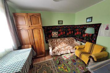 Casă - 4 camere de vanzare IPOTESTI - Suceava anunturi imobiliare Suceava
