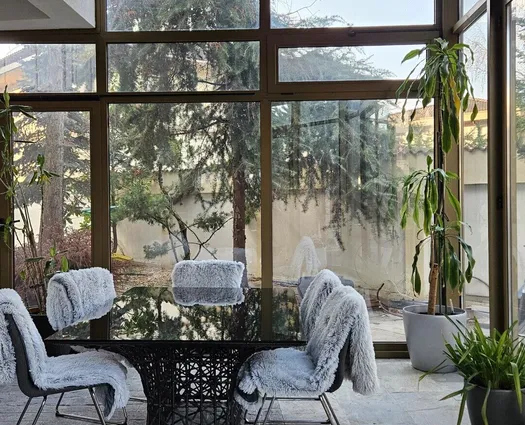 Casă 5 cam Iancu Nicolae, 558 mp