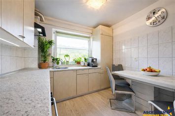 Apartament 4 camere de vanzare CIUCULUI - Covasna anunturi imobiliare Covasna