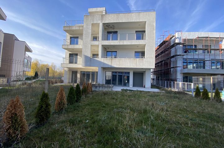 Vilă - 6 camere de vanzare SISESTI - Bucuresti anunturi imobiliare Bucuresti