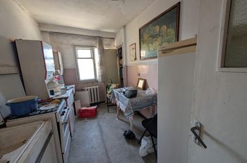 Apartament 3 camere de vanzare REPUBLICII - Bacau anunturi imobiliare Bacau