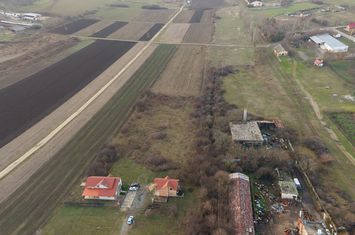 Teren de 444 mp la intrare în Chișineu Criș anunturi imobiliare Arad