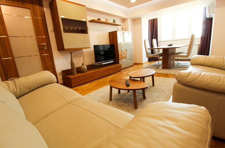 Decebal-Bld. Decebal-3 camere-stradal-complet renovat anunturi imobiliare Bucuresti