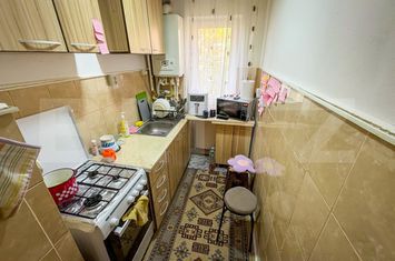 Apartament 2 camere de vanzare HUNEDOARA - Hunedoara anunturi imobiliare Hunedoara