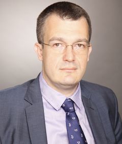Canalele digitale bancare vor deveni preponderente până în 2015 la nivel global, arată un raport PwC