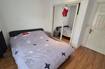 Apartament 3 camere de vanzare TARGU-JIU - Gorj anunturi imobiliare Gorj
