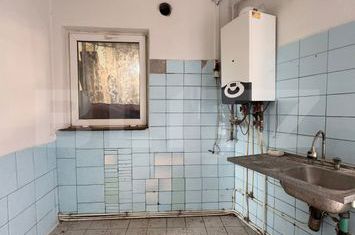 Casă - 4 camere de vanzare 13 SEPTEMBRIE - Bucuresti anunturi imobiliare Bucuresti