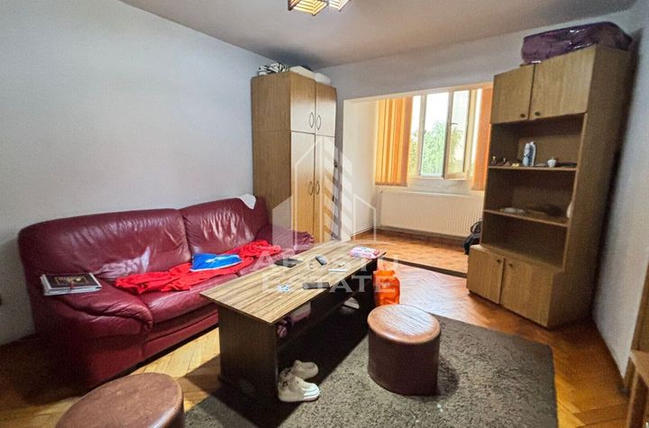 Apartament cu 3 camere, etaj intermediar, anunturi imobiliare Timis