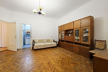 Casa cu 3 camere, intr-un imobil 2 apartamente, zona Parcului Central anunturi imobiliare Cluj