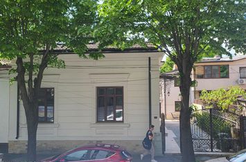 Vila elegantă restaurată - ideală pentru birouri - Str. Dacia nr. 4 anunturi imobiliare Constanta