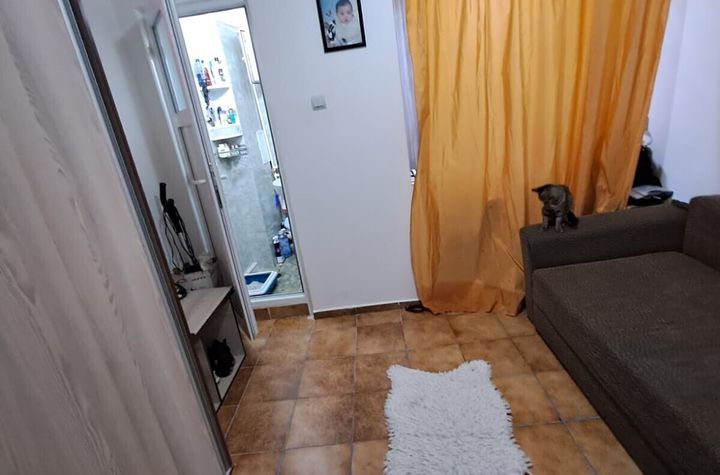 Garsoniera bloc mixt - Doamna Ghica anunturi imobiliare Bucuresti