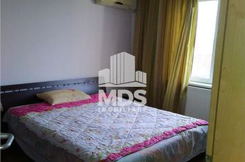 Apartament 3 camere de vanzare CENTRAL - Timis anunturi imobiliare Timis