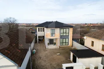 Vilă - 11 camere de vanzare VLADIMIRESCU - Arad anunturi imobiliare Arad