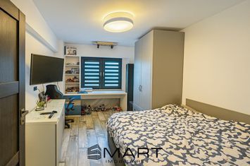 Apartament 4 camere de vanzare CENTRUL CIVIC - Brasov anunturi imobiliare Brasov