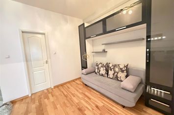 Apartament 2 camere de vanzare MICRO 17 - Satu Mare anunturi imobiliare Satu Mare