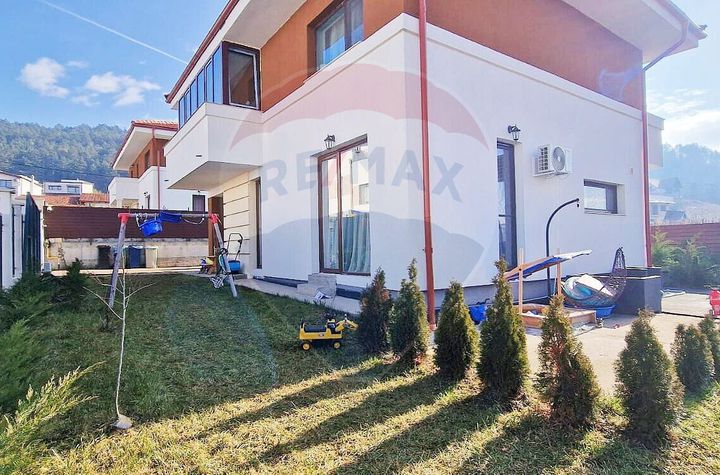 Casă Individuală Modernă, Zona Vivo, Priveliște Superbă, Comision 0% anunturi imobiliare Cluj