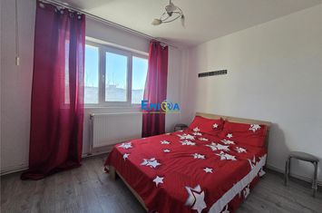 Apartament 3 camere de vanzare REPUBLICII - Bacau anunturi imobiliare Bacau