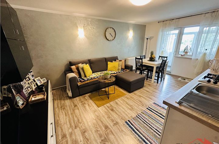 Apartament 2 camere de vanzare NORD-VEST - Vrancea anunturi imobiliare Vrancea