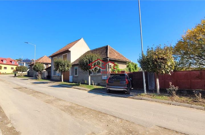 Casă - 6 camere de vanzare CENTRAL - Sibiu anunturi imobiliare Sibiu