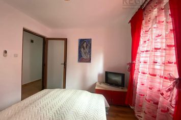 Vilă - 4 camere de vanzare BUSTENI - Prahova anunturi imobiliare Prahova