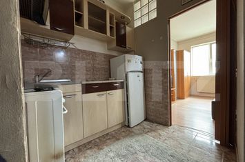 Garsonieră de vanzare ORADEA - Bihor anunturi imobiliare Bihor