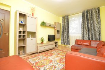 Apartament 3 camere de inchiriat P-TA MUNCII - Bucuresti anunturi imobiliare Bucuresti