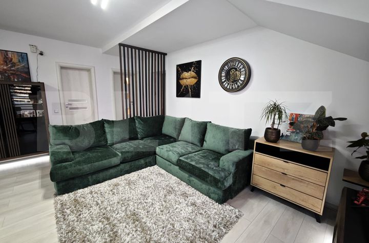 Apartament 3 camere de inchiriat TRACTORU - Brasov anunturi imobiliare Brasov