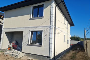 Locuinta individuala P+1+POD,cartier rezidential exclusivist Ferme-Otopeni,asfalt,toate utilitatile! anunturi imobiliare Bucuresti