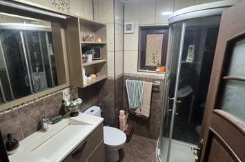 Vilă - 9 camere de vanzare MALU ROSU - Prahova anunturi imobiliare Prahova