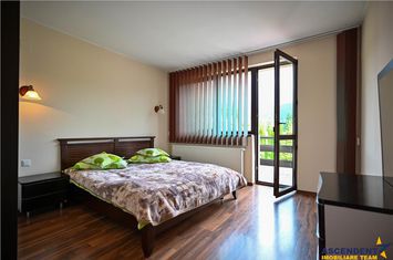 Vilă - 5 camere de vanzare EXTERIOR EST - Brasov anunturi imobiliare Brasov