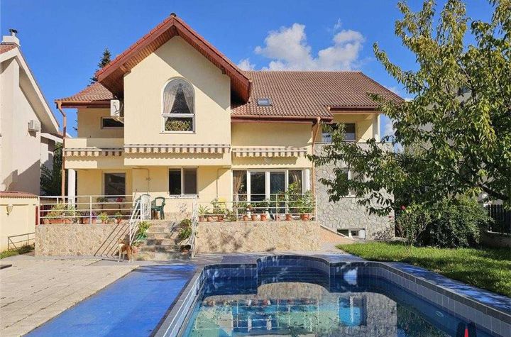 Casă - 8 camere de vanzare PIPERA - Bucuresti anunturi imobiliare Bucuresti