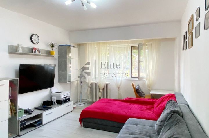 Apartament de vanzare cu 4 camere in Calea Aradului anunturi imobiliare Bihor