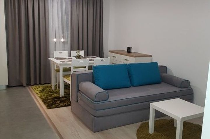 Apartament 2 camere de vanzare TRACTORU - Brasov anunturi imobiliare Brasov