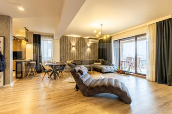 Apartament 3 camere de vanzare CLUJ-NAPOCA - Cluj anunturi imobiliare Cluj