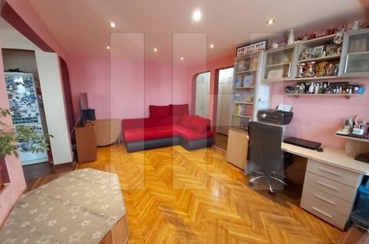 Apartament 3 camere de vanzare CLUJ-NAPOCA - Cluj anunturi imobiliare Cluj