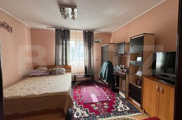 Vilă - 4 camere de vanzare RADAUTI - Suceava anunturi imobiliare Suceava