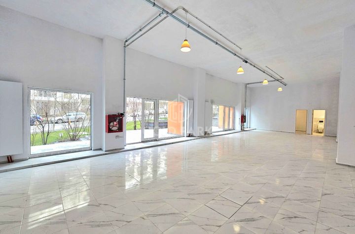 Spatiu Comercial - Zona Buna Ziua - Vitrina Mare / Parcari anunturi imobiliare Cluj