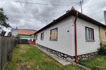Casă - 2 camere de vanzare GHEORGHENI - Harghita anunturi imobiliare Harghita
