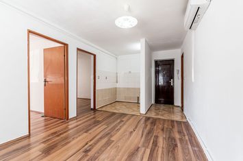 Un cămin practic pentru o familie la început de drum anunturi imobiliare Arad