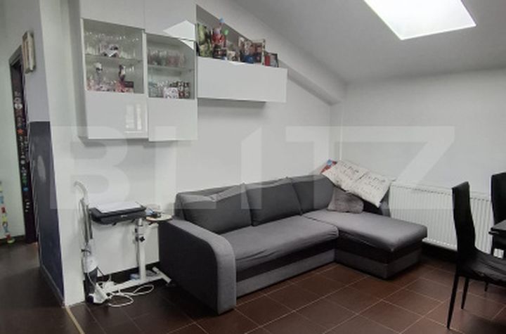 Apartament 3 camere de vanzare FLORESTI - Cluj anunturi imobiliare Cluj