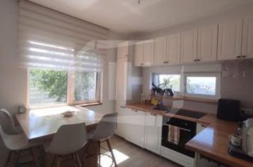 Vilă - 4 camere de vanzare DEZMIR - Cluj anunturi imobiliare Cluj