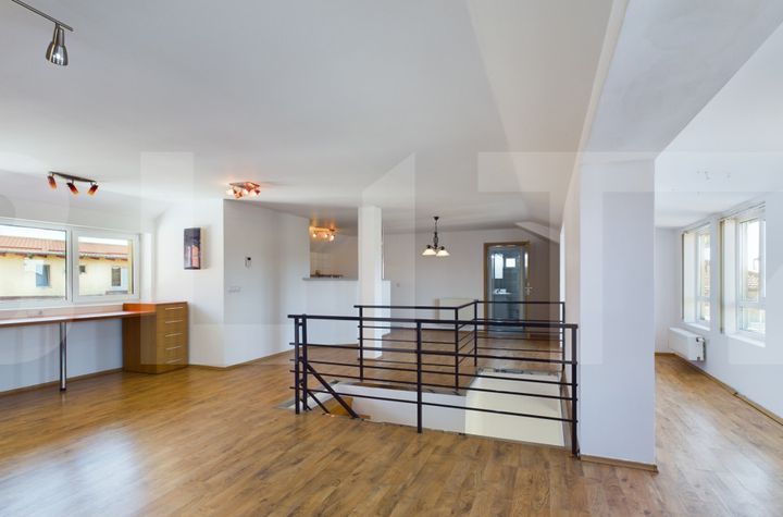 Apartament 4 camere de vanzare GIROCULUI - Timis anunturi imobiliare Timis