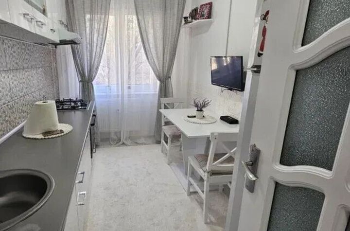 Vitan 2 Camere Decomandat anunturi imobiliare Bucuresti
