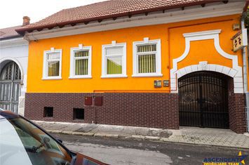 Casă - 14 camere de inchiriat FAGARAS - Brasov anunturi imobiliare Brasov