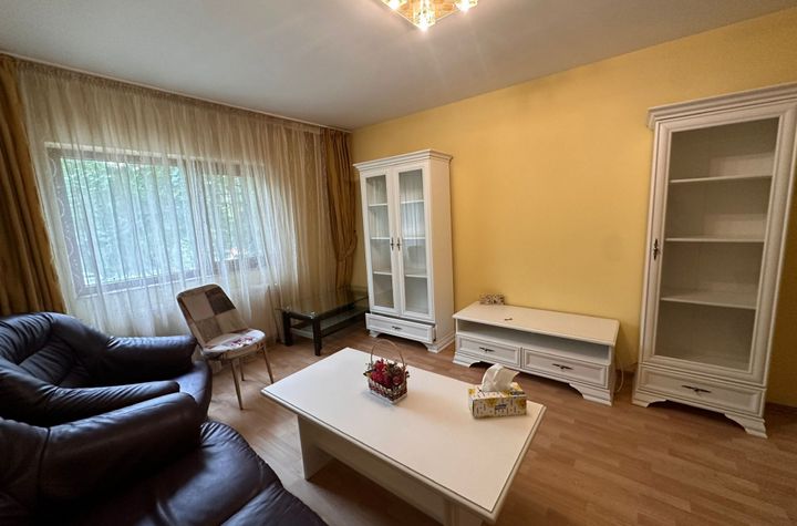 Apartament 3 camere de inchiriat IASI - Iasi anunturi imobiliare Iasi