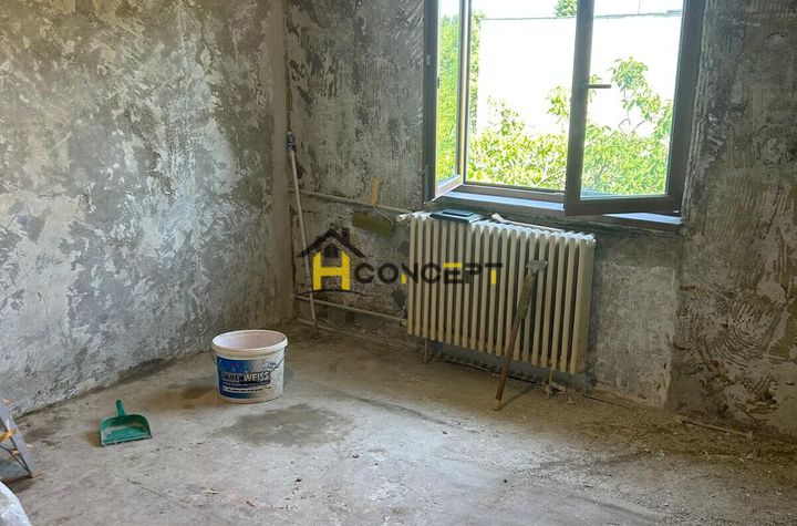 Investitie ap 2 camere Straja necesita renovare anunturi imobiliare Bucuresti