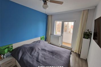 Apartament 3 camere de vanzare ZORILOR - Cluj anunturi imobiliare Cluj